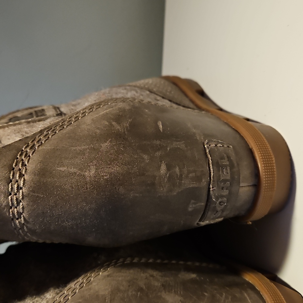 Sorel Women's Gray/Tan Wedge Boots - Picture 5 of 11